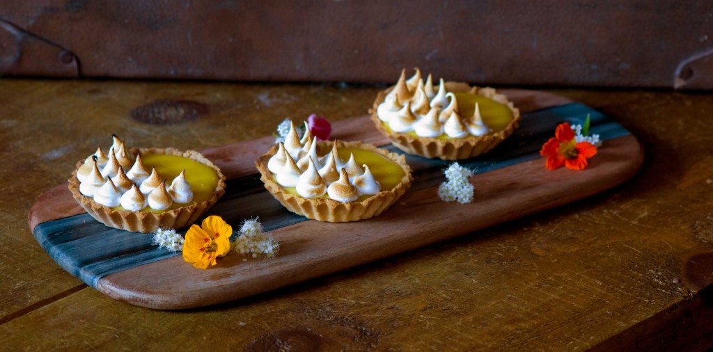 Orange curd tart with rose & cardamom cream and almond & orange brittle - Juanita - MasterChef
